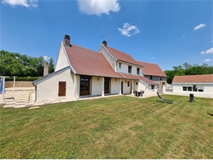 maison-villa à la vente -   71420  MARLY-SUR-ARROUX, surface 131 m2 vente maison-villa - APR735359